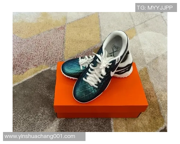 足球鞋球星使用周期揭秘：从品牌赞助到个人偏好他们究竟穿多久